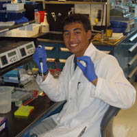biomedical-slideshow1-200-Adam Miller in the lab